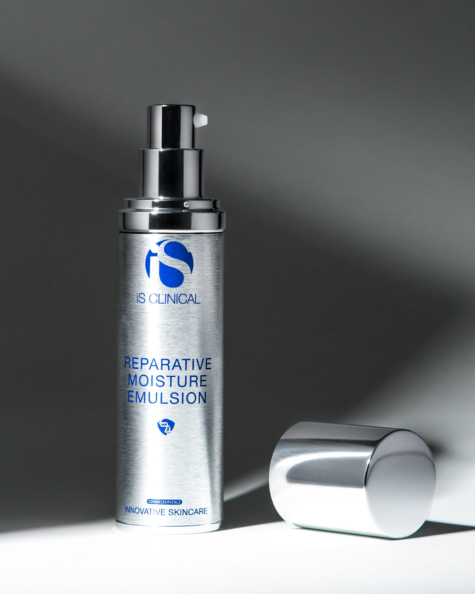 iS Clinical Reparative Moisture Emulsion (1.7 oz)